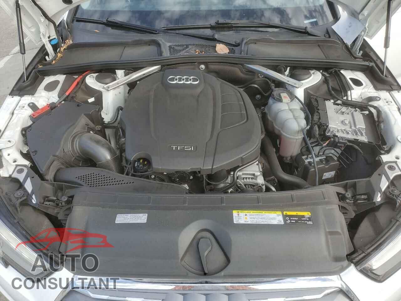 AUDI A4 2019 - WAUDNAF49KA115452