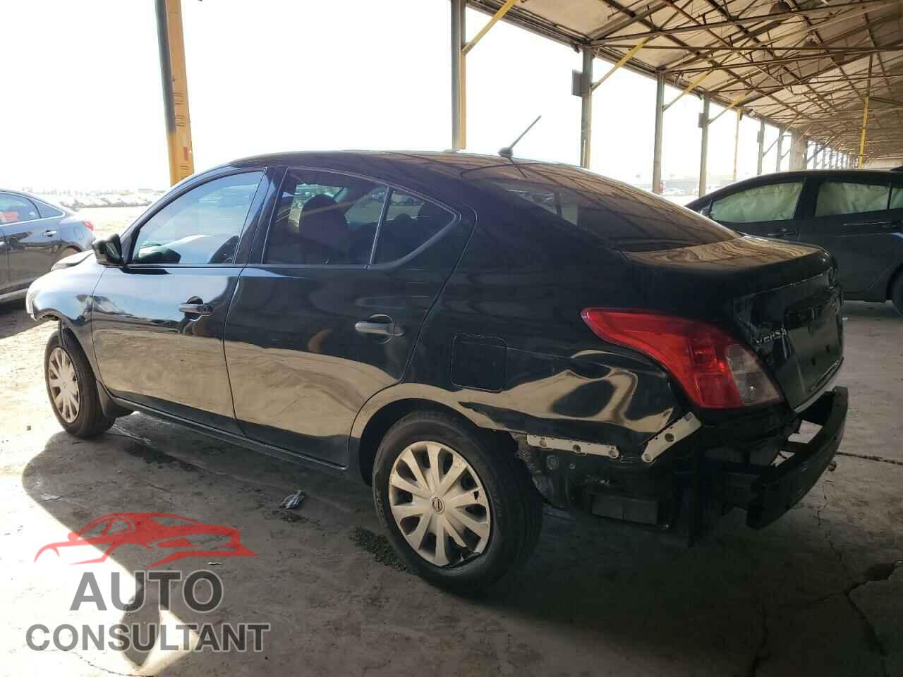 NISSAN VERSA 2017 - 3N1CN7AP1HL811486