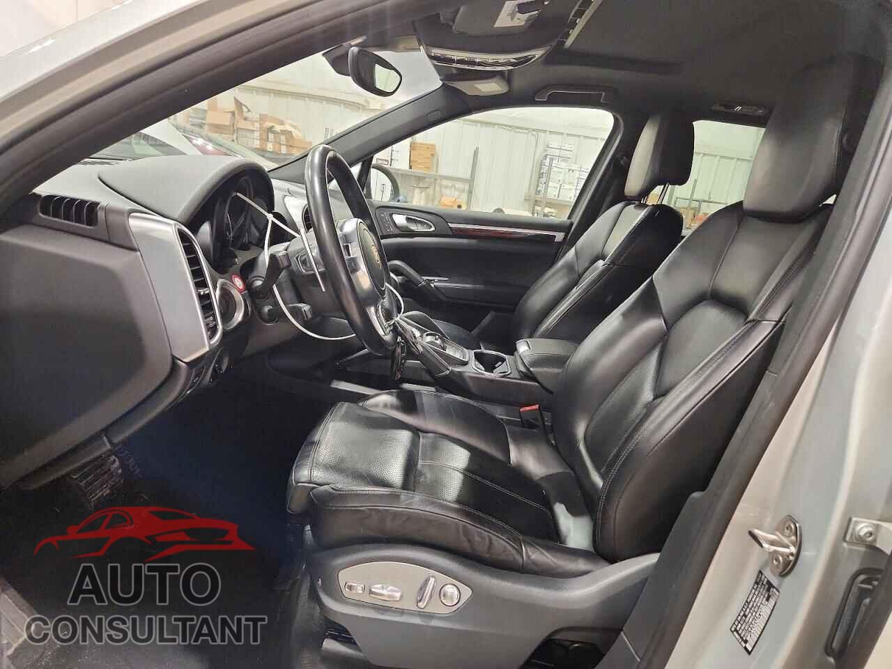 PORSCHE CAYENNE 2012 - WP1AA2A26CLA08974