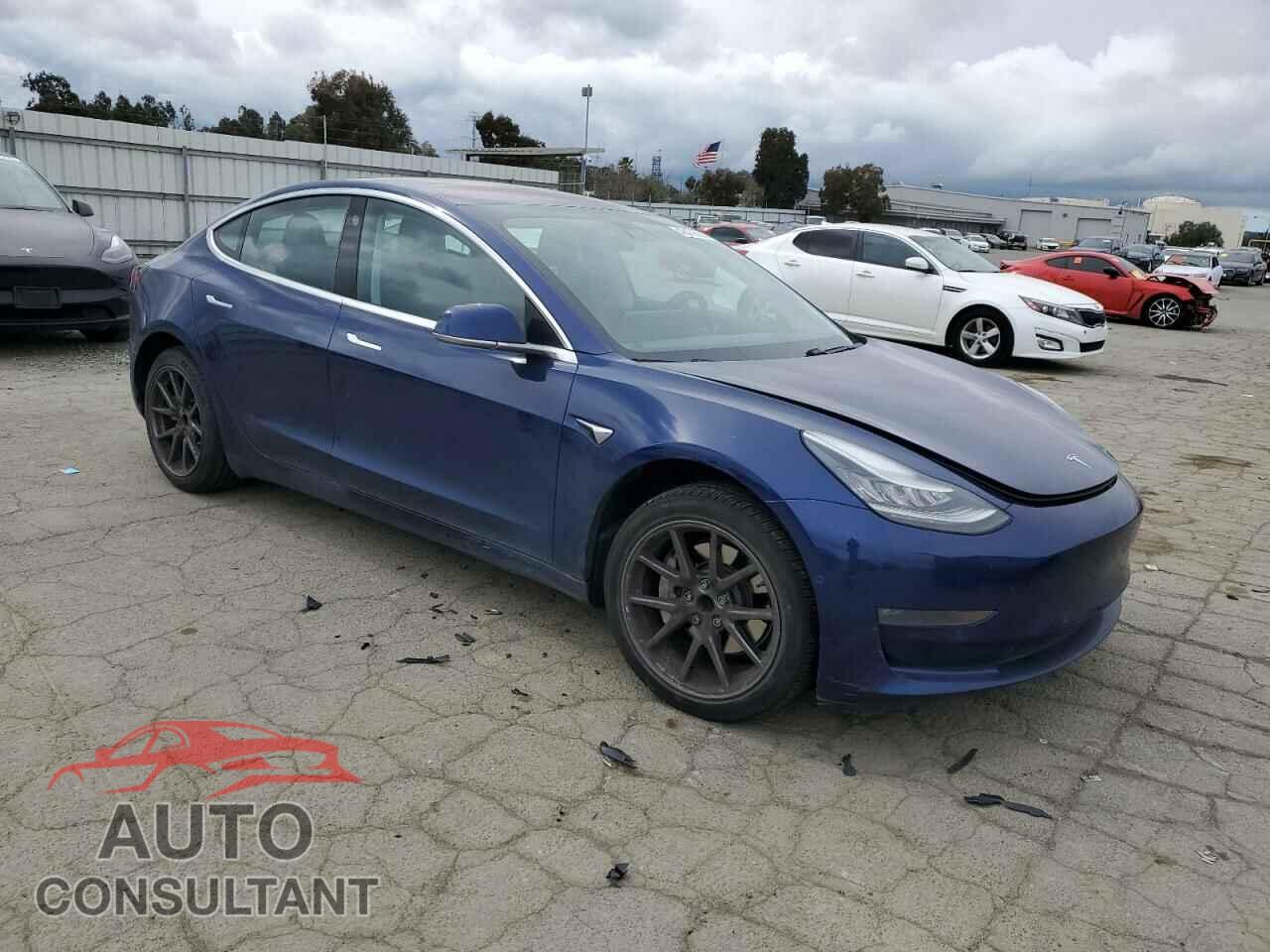 TESLA MODEL 3 2018 - 5YJ3E1EA3JF102384
