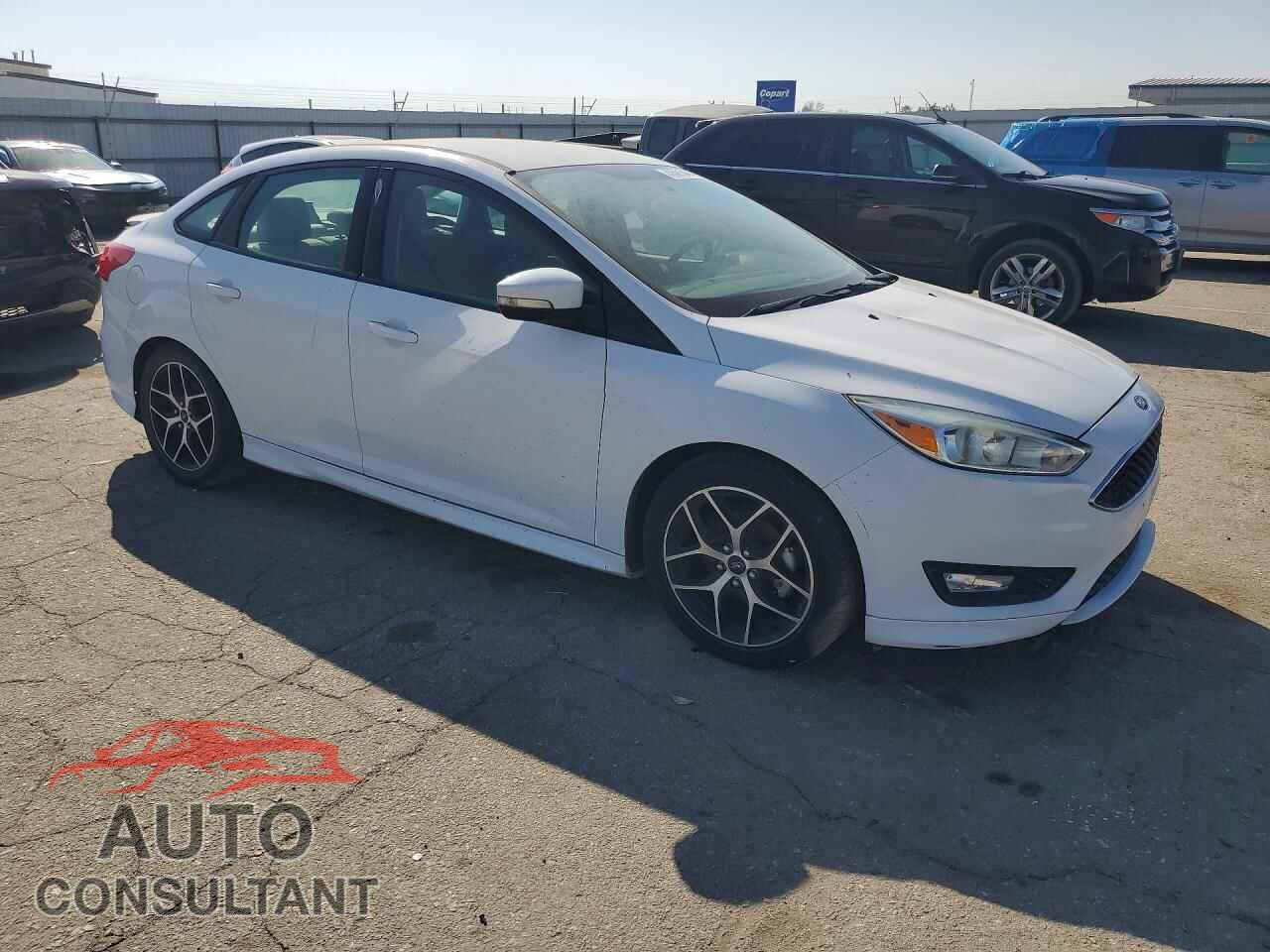 FORD FOCUS 2015 - 1FADP3F29FL334757