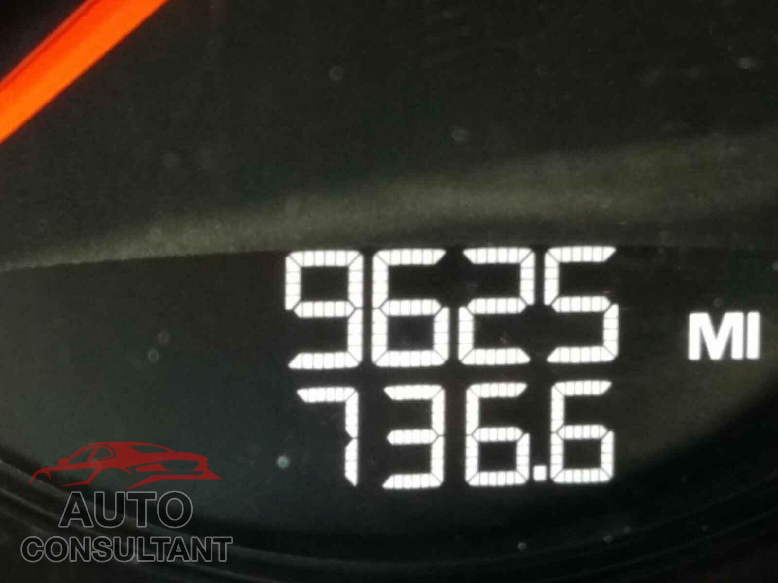 PORSCHE MACAN 2018 - WP1AA2A57JLB25647