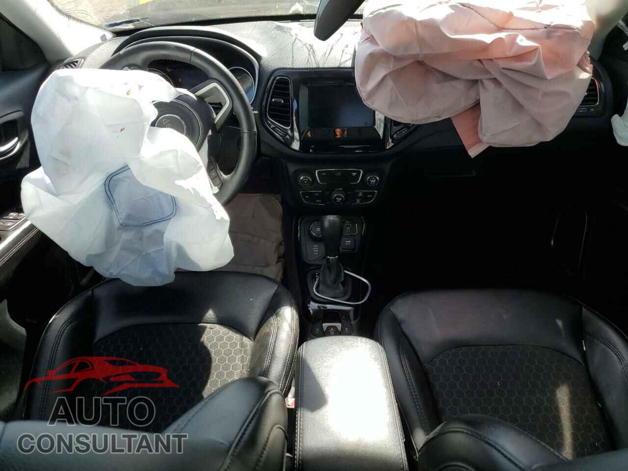 JEEP COMPASS 2019 - 3C4NJDBB5KT621328