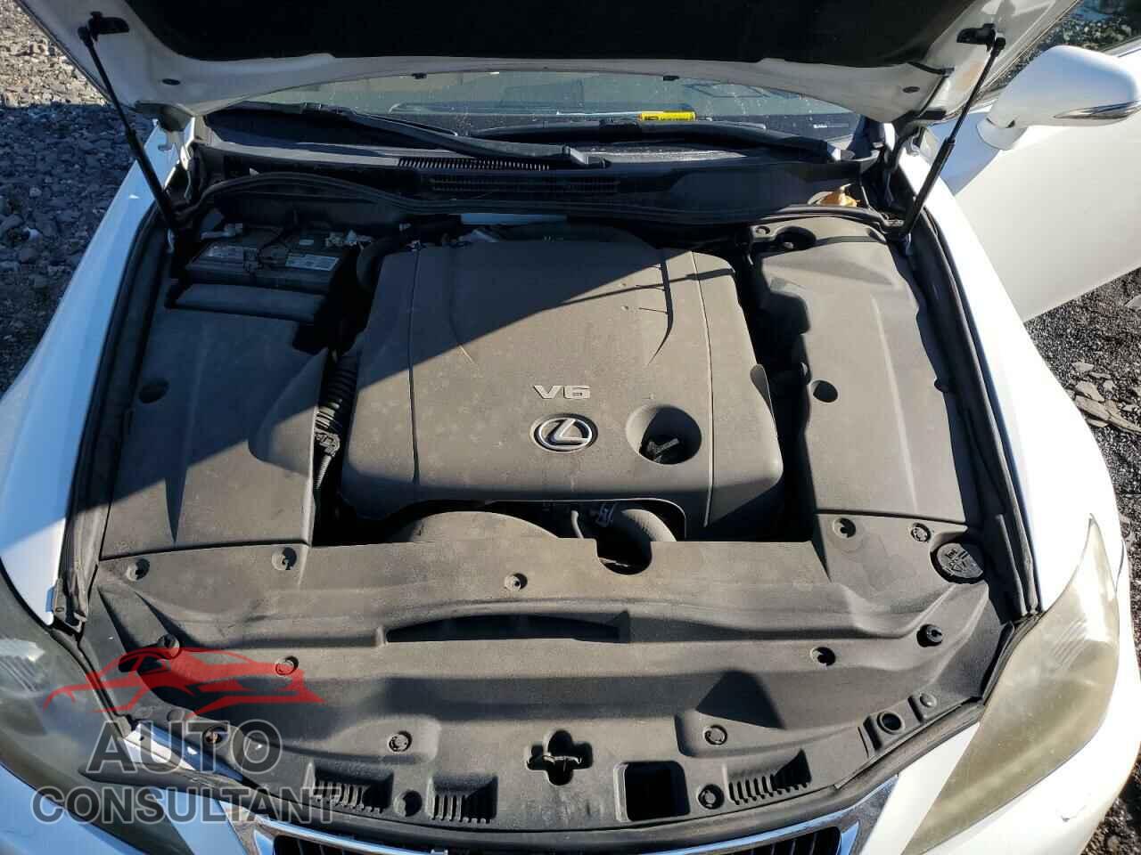 LEXUS IS 2013 - JTHBF5C23D5192975