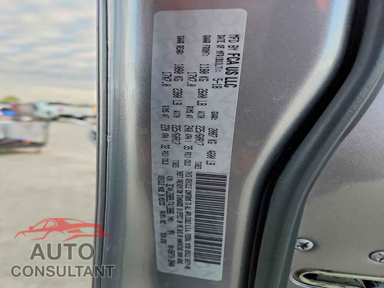 JEEP COMPASS 2018 - 3C4NJDBB9JT413886