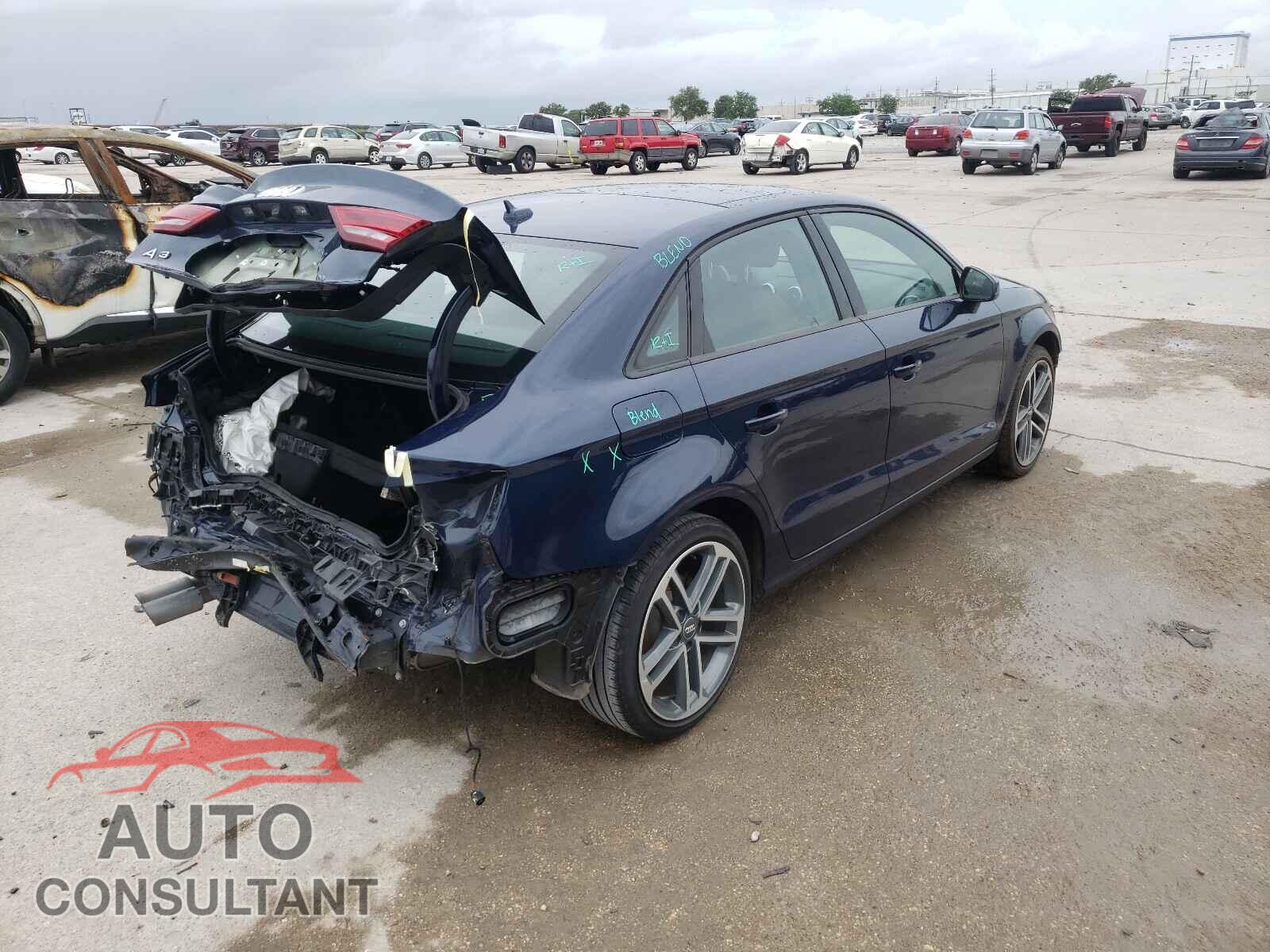 AUDI A3 2017 - WAUAUGFF2H1075301