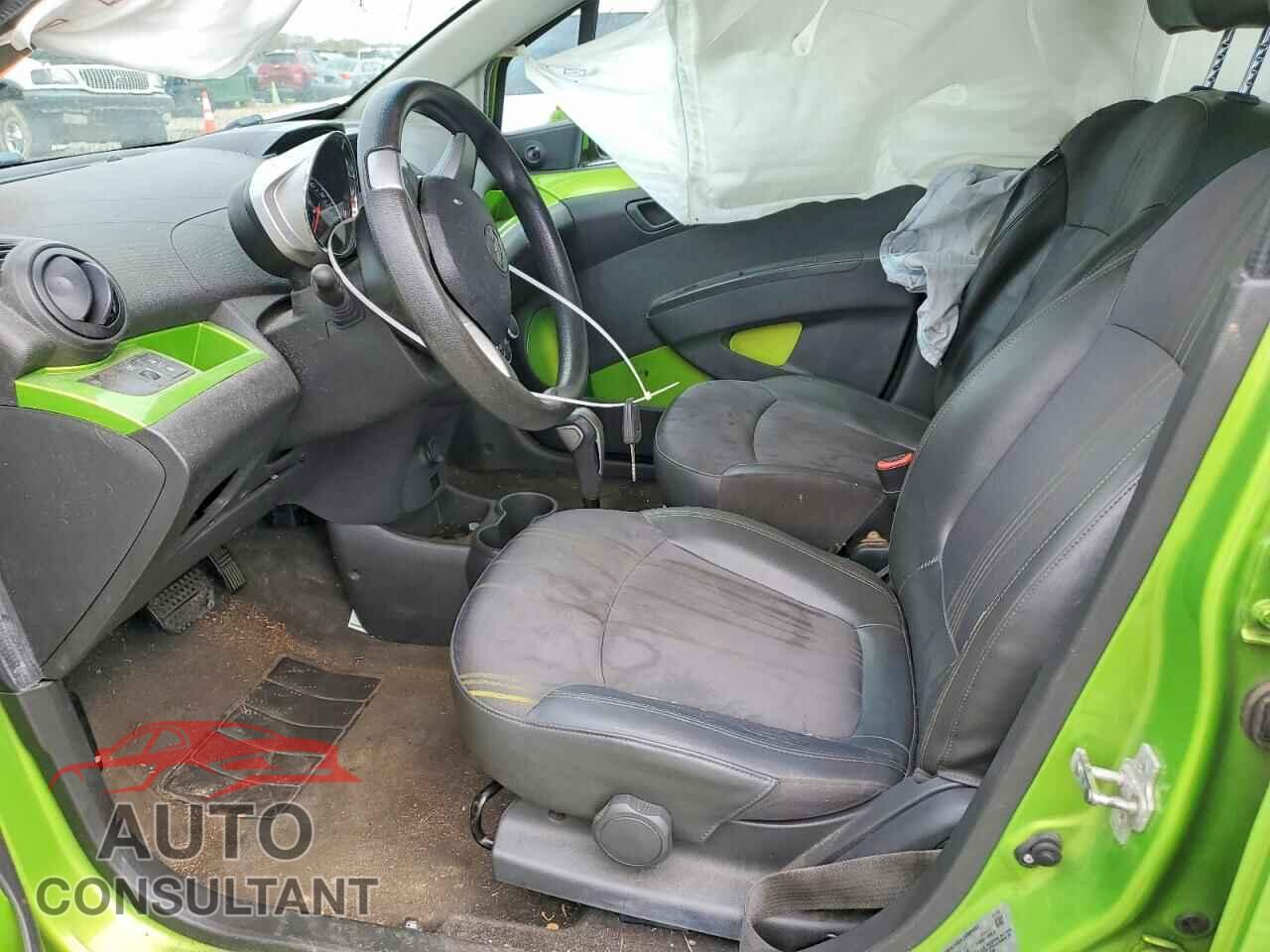 CHEVROLET SPARK 2015 - KL8CB6S90FC812386