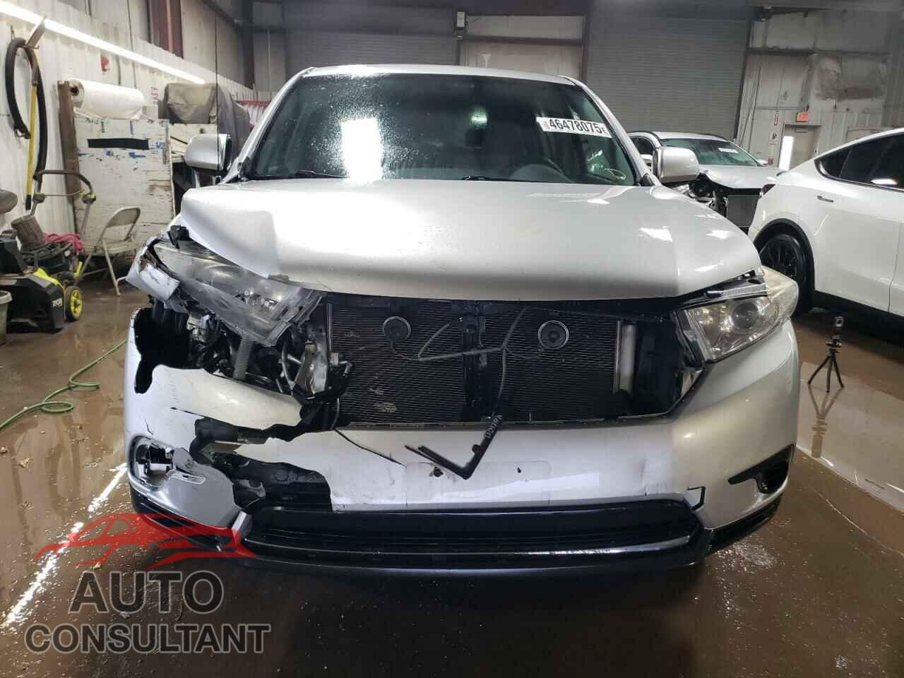 TOYOTA HIGHLANDER 2012 - 5TDBK3EHXCS173545