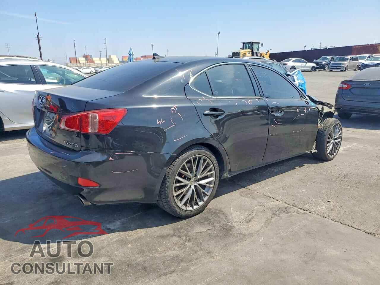 LEXUS IS 2011 - JTHBF5C27B5134915