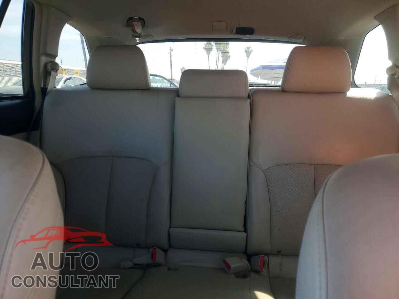 SUBARU OUTBACK 2014 - 4S4BRBLC4E3242193