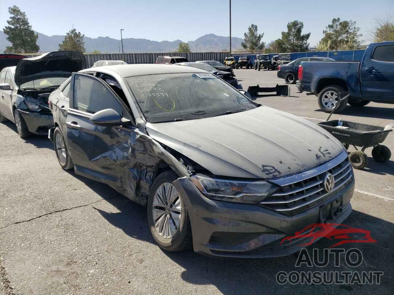 VOLKSWAGEN JETTA 2019 - 3VWC57BU3KM224349