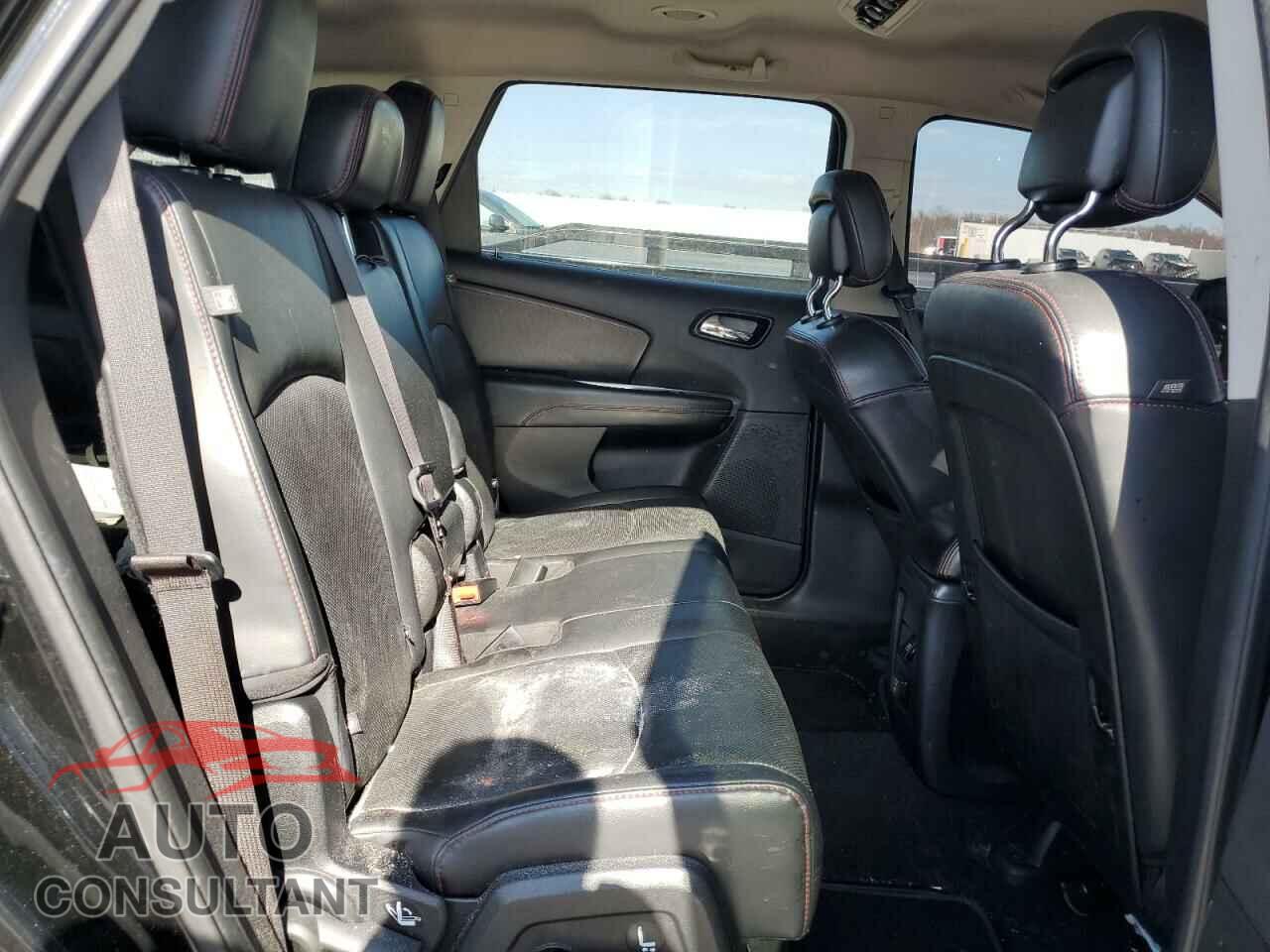 DODGE JOURNEY 2018 - 3C4PDCEG2JT379727