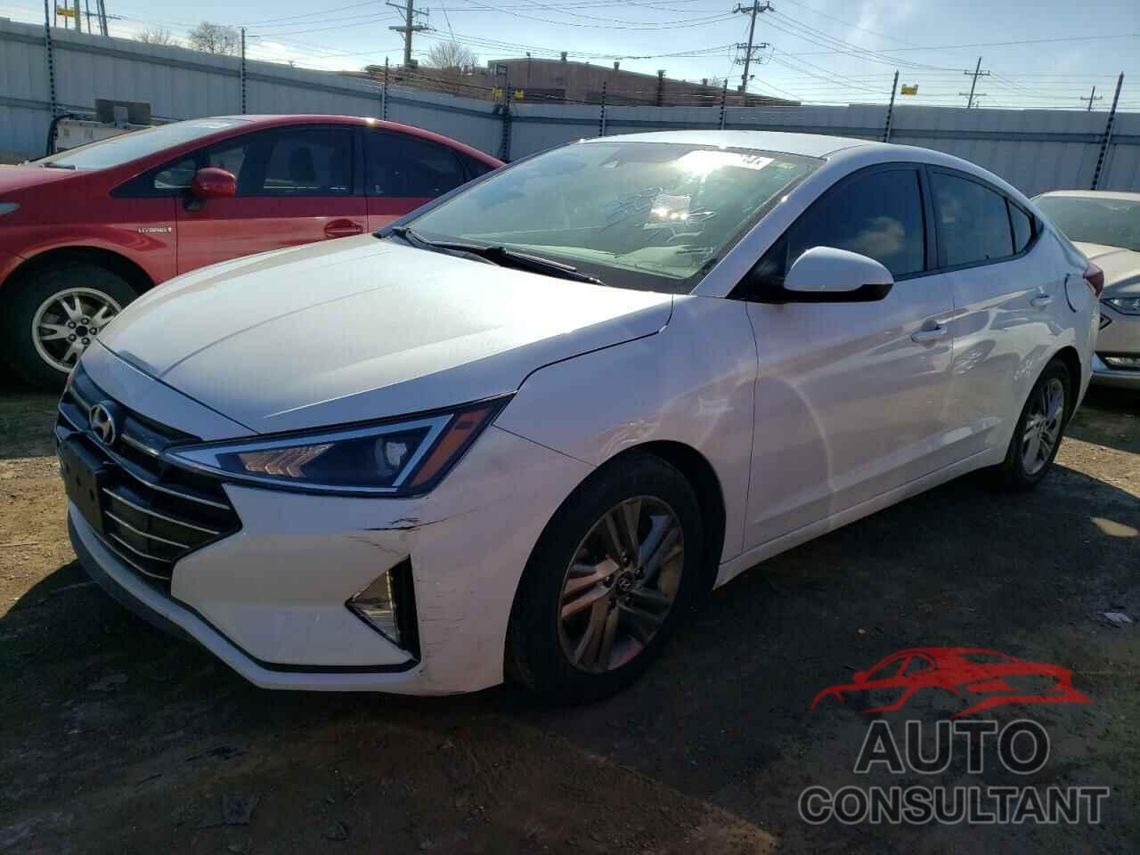 HYUNDAI ELANTRA 2019 - 5NPD84LFXKH410425