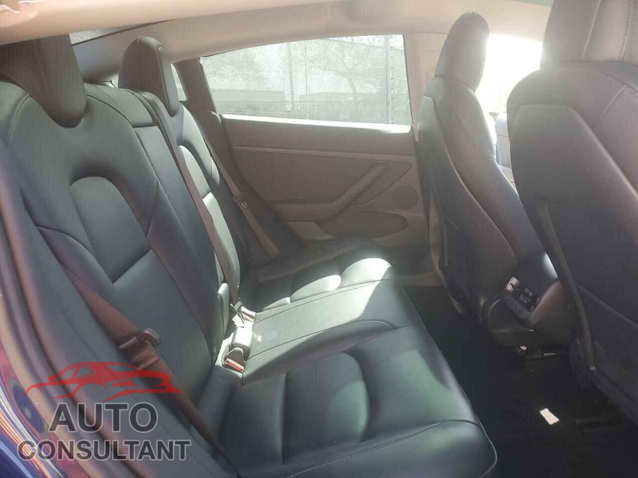TESLA MODEL 3 2022 - 5YJ3E1EA6NF356399