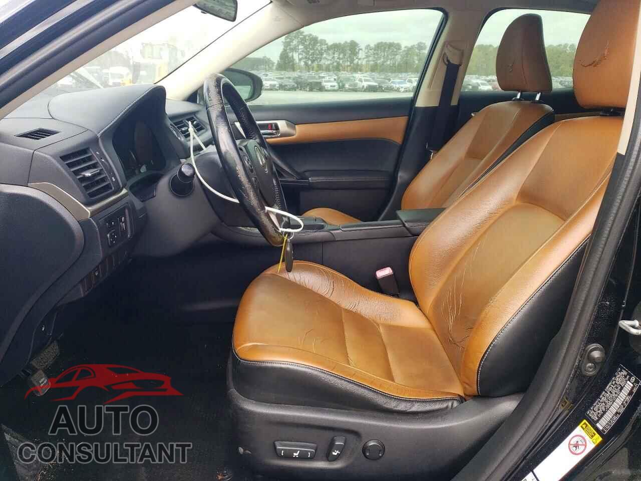 LEXUS CT 200 2014 - JTHKD5BH1E2180421