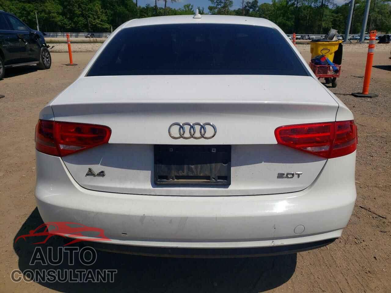 AUDI A4 2013 - WAUAFAFL2DN016040