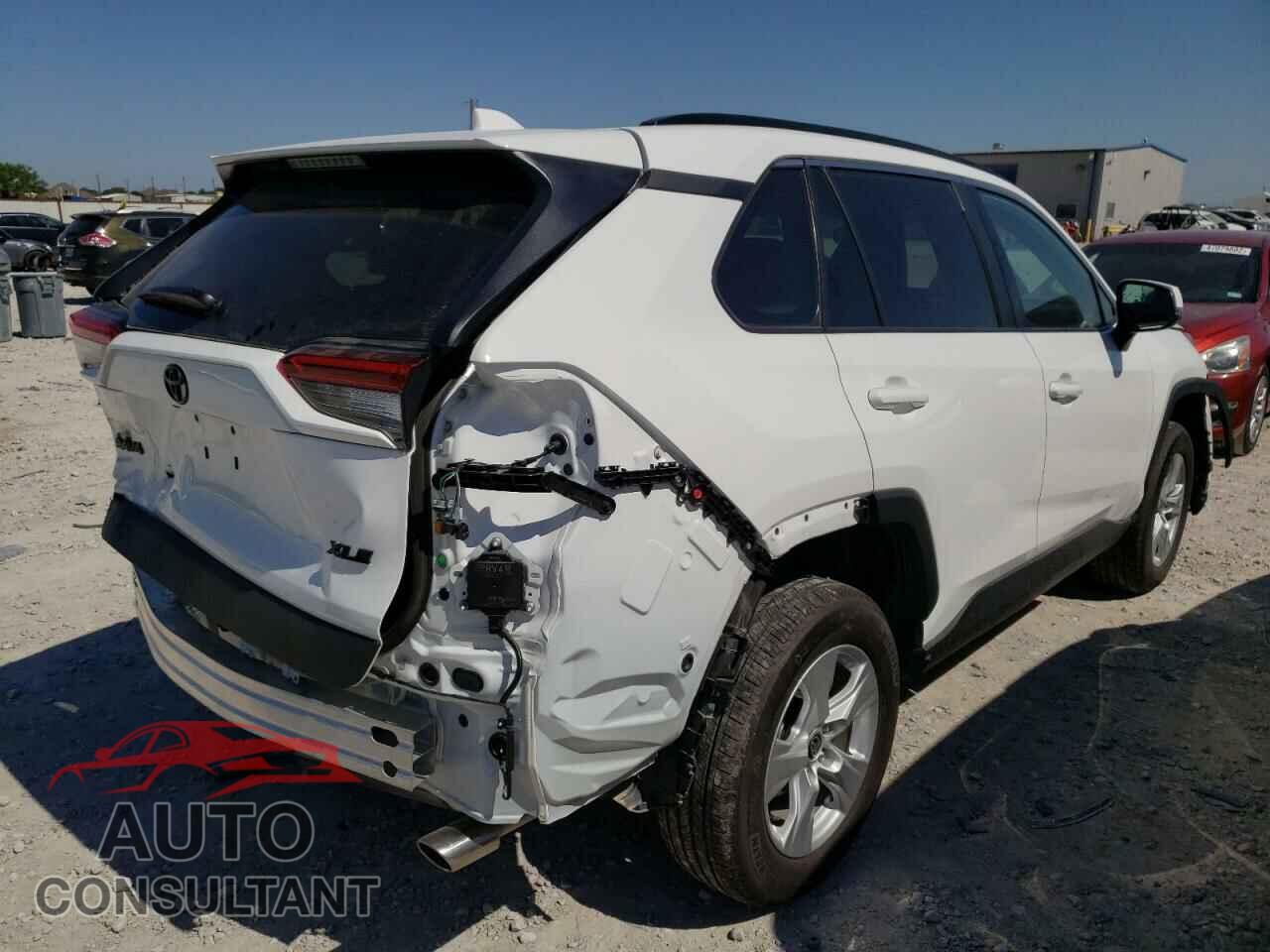 TOYOTA RAV4 2021 - 2T3W1RFVXMC143183