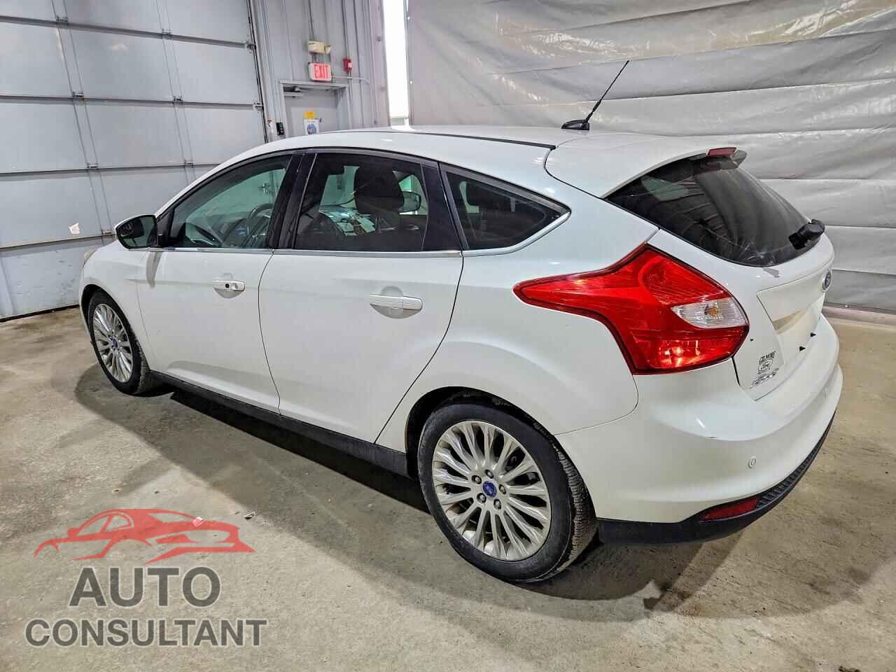 FORD FOCUS 2012 - 1FAHP3N25CL144954