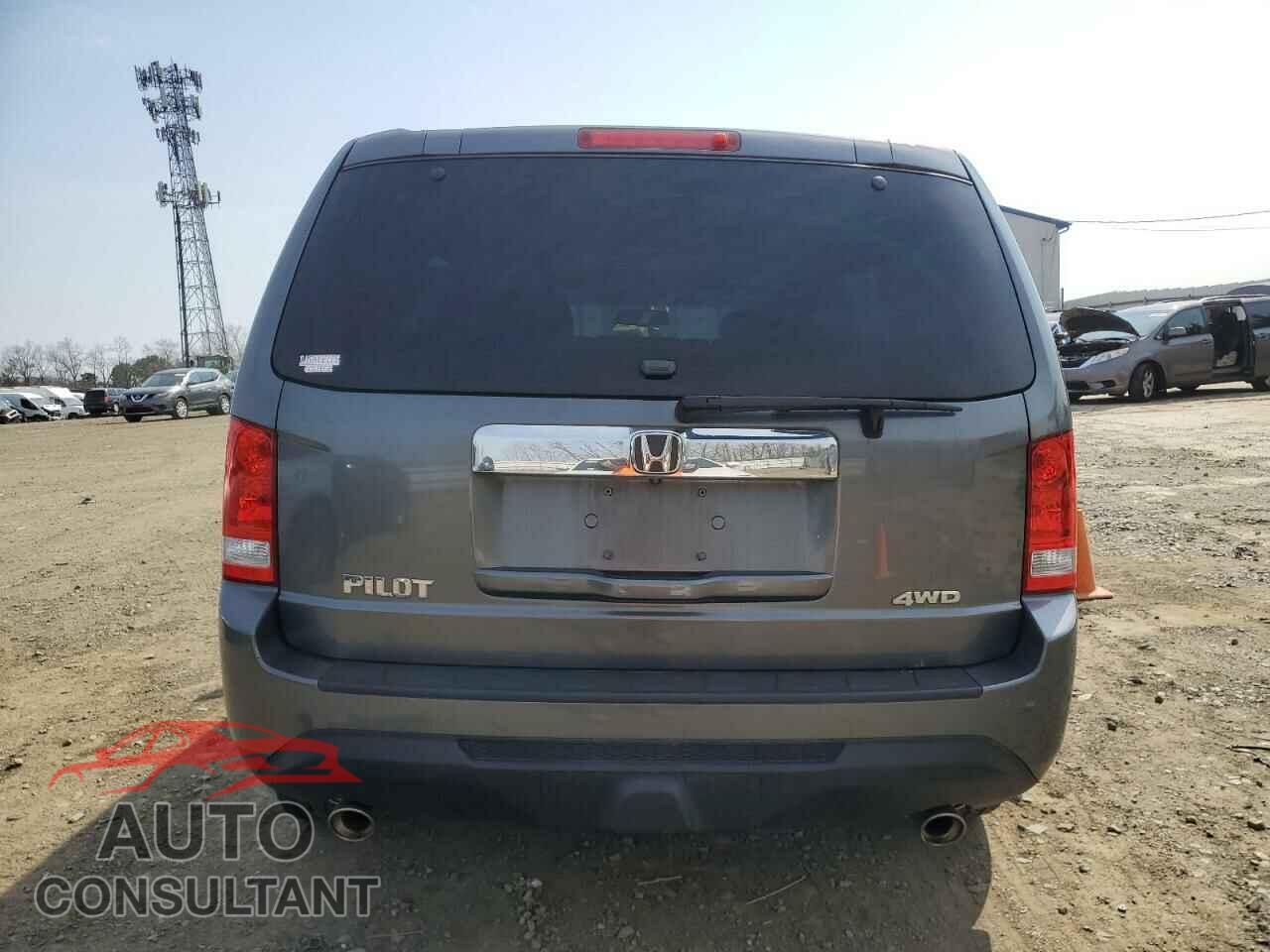 HONDA PILOT 2012 - 5FNYF4H51CB046905