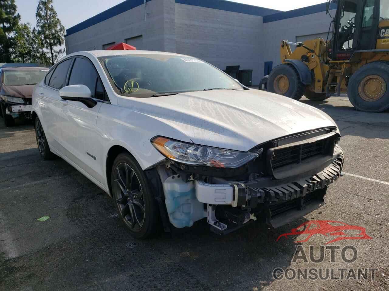 FORD FUSION 2018 - 3FA6P0LU5JR155333