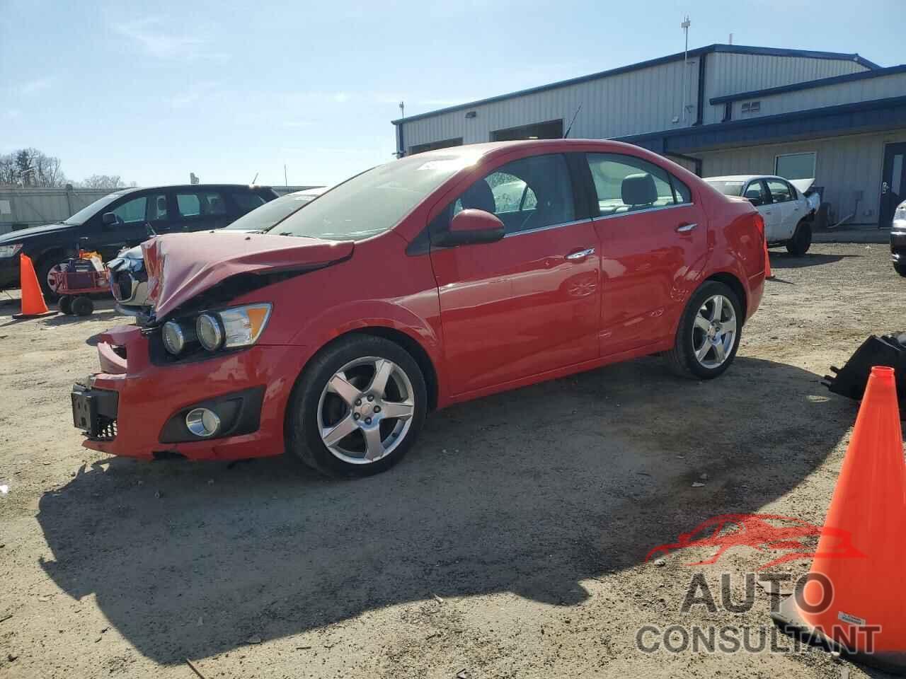 CHEVROLET SONIC 2013 - 1G1JE5SB9D4224280