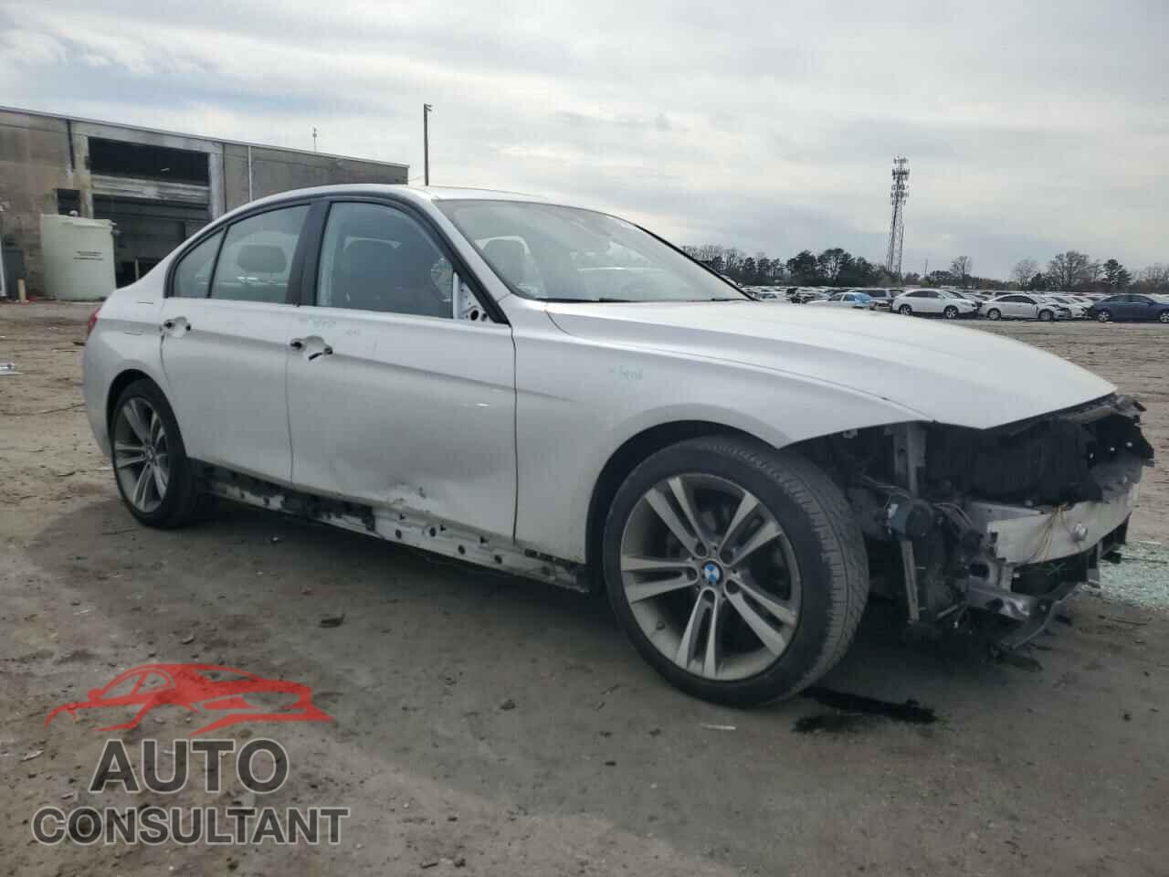 BMW 3 SERIES 2016 - WBA8E9G5XGNU29408