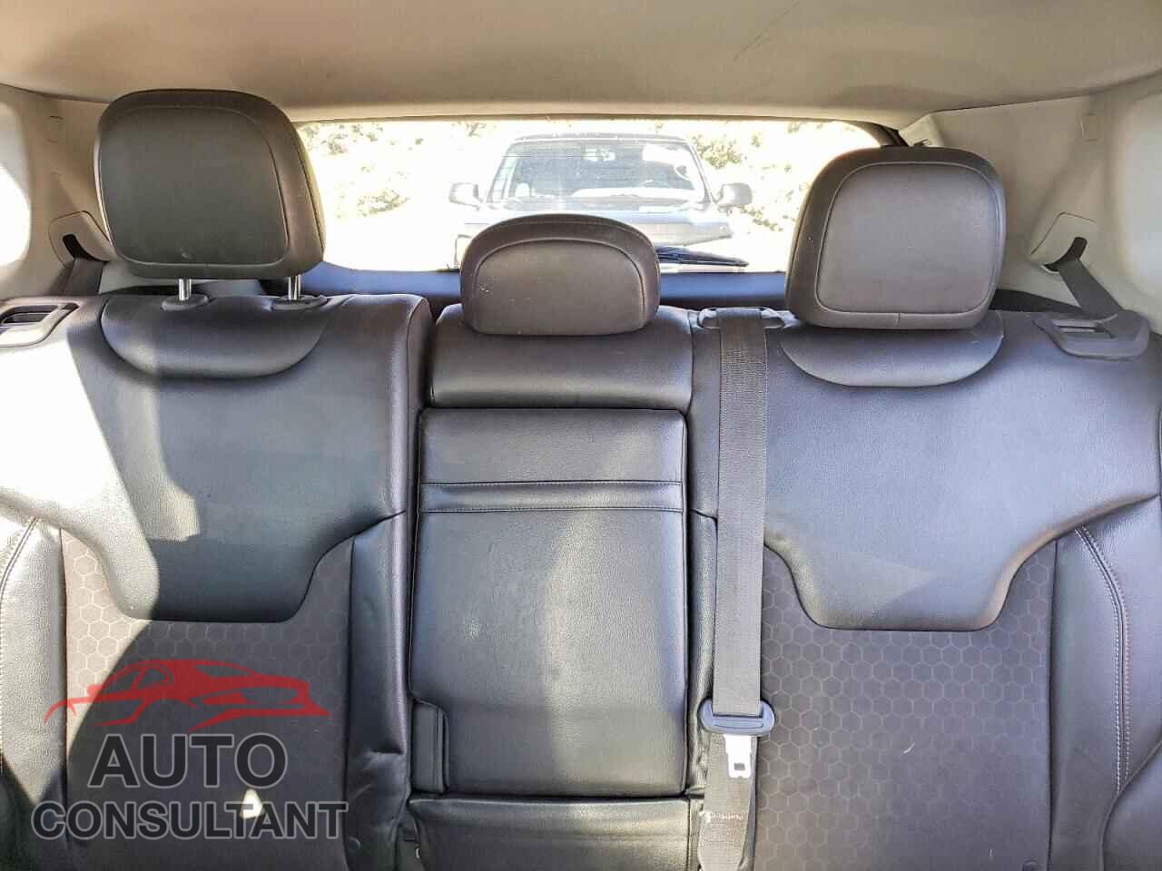 JEEP COMPASS 2017 - 3C4NJDBB6HT646084