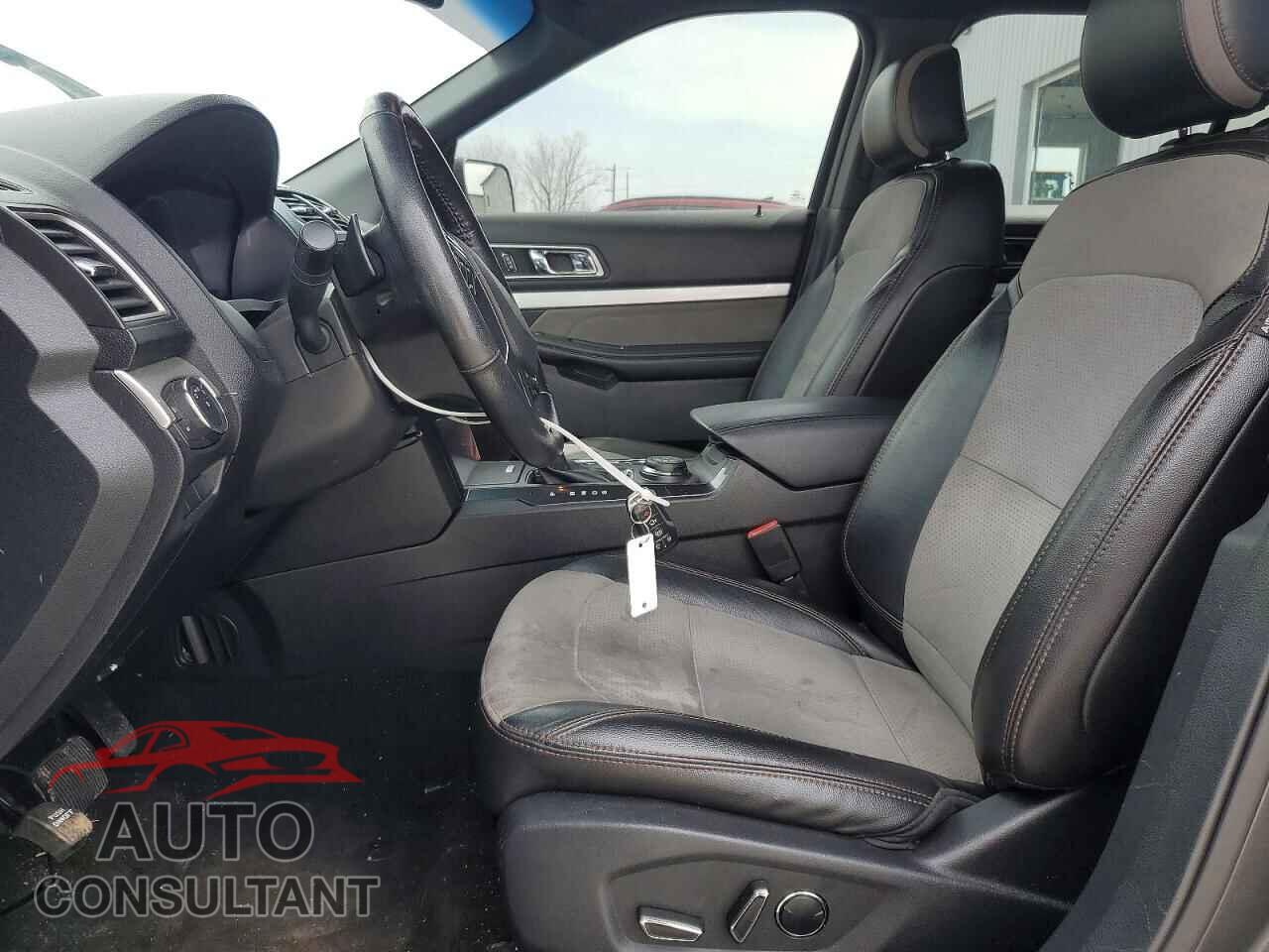 FORD EXPLORER 2017 - 1FM5K8D80HGA09228