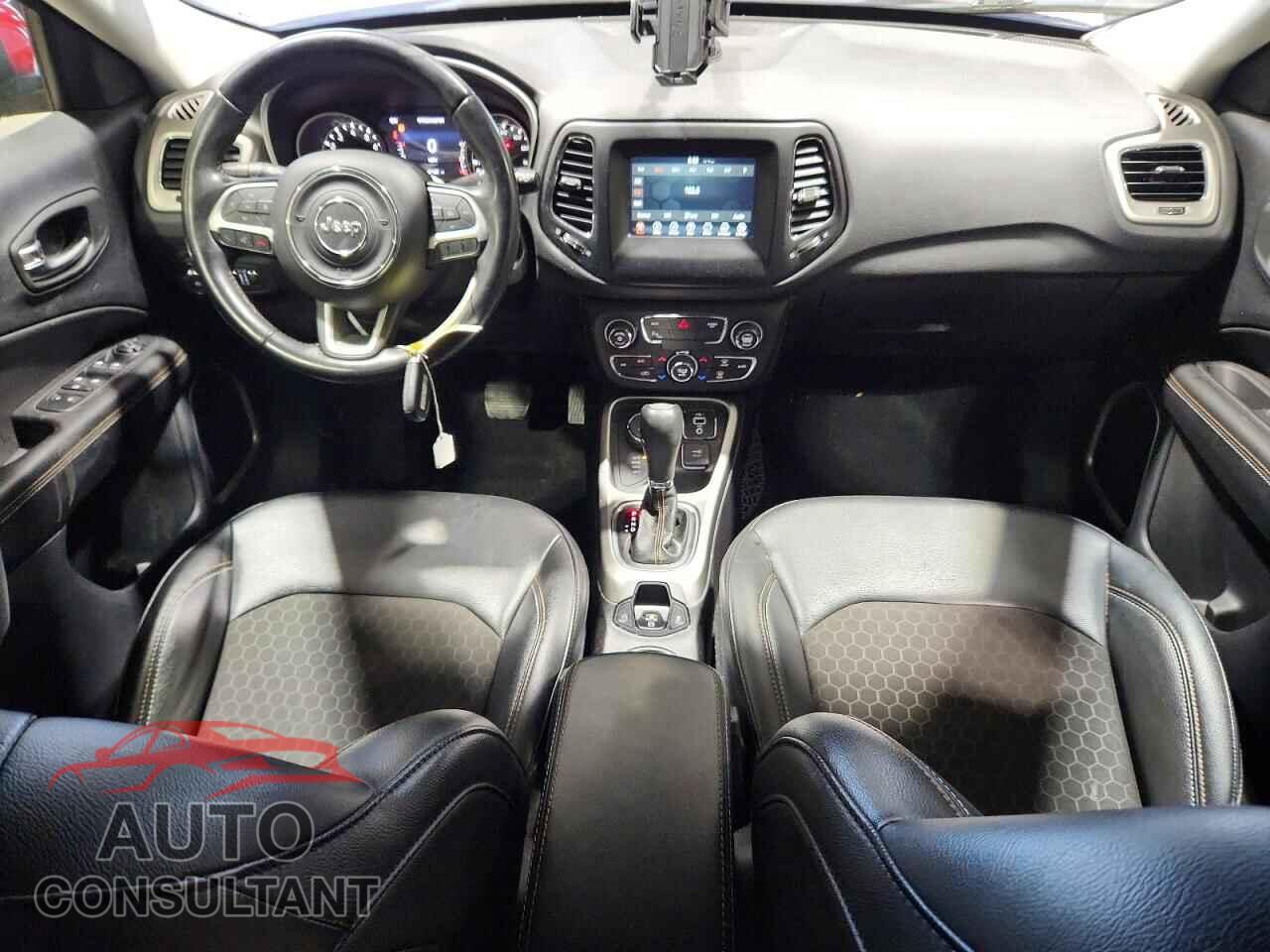 JEEP COMPASS 2020 - 3C4NJDBB3LT174211