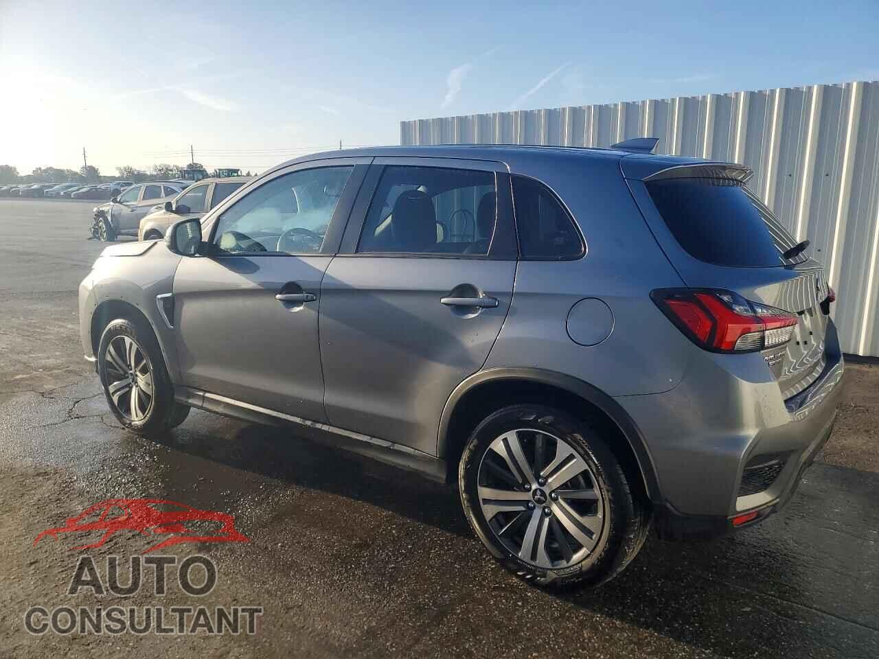 MITSUBISHI OUTLANDER 2025 - JA4ARUAU6SU008564