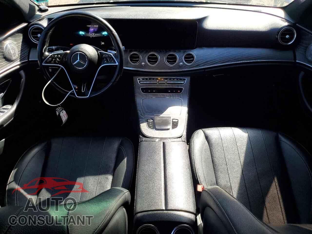 MERCEDES-BENZ E-CLASS 2021 - W1KZF8EB5MA873697