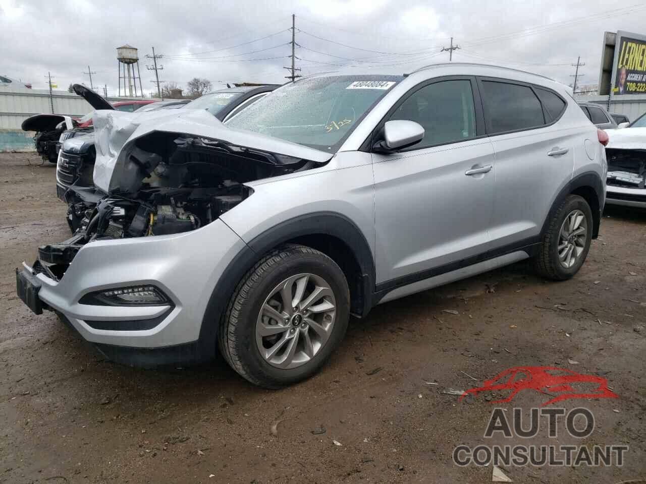 HYUNDAI TUCSON 2018 - KM8J3CA49JU836412