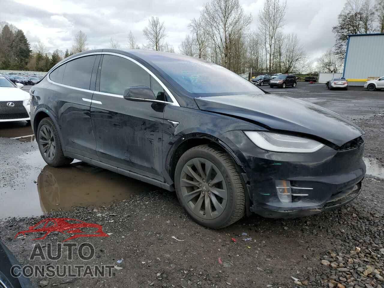 TESLA MODEL X 2018 - 5YJXCBE29JF091526