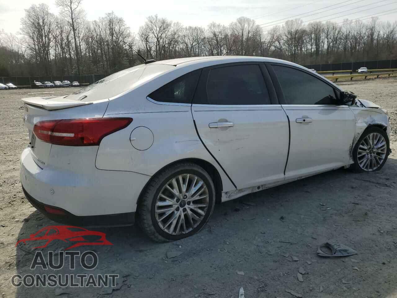 FORD FOCUS 2015 - 1FADP3J28FL378093