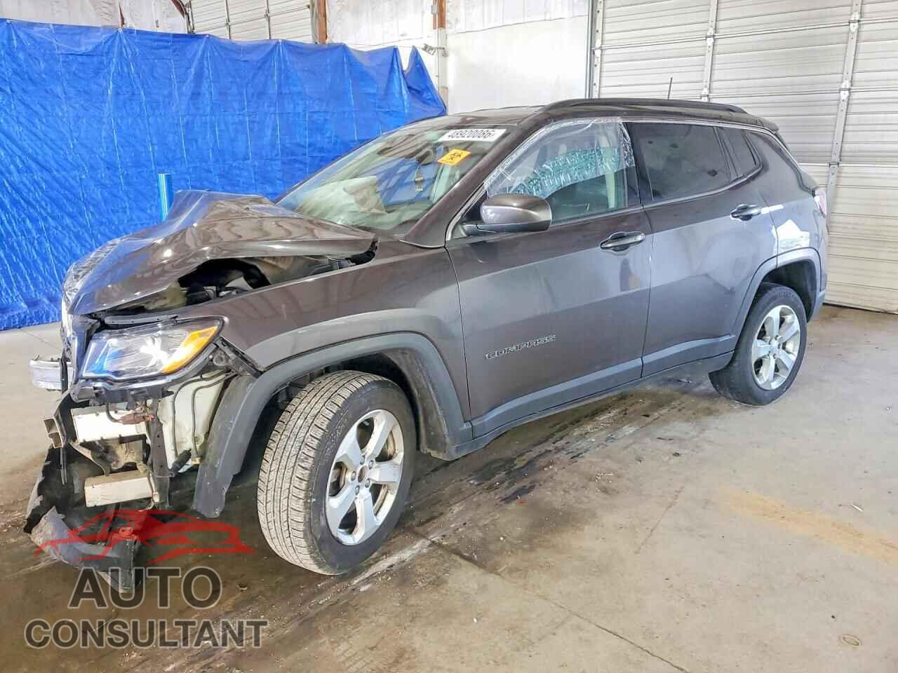 JEEP COMPASS 2018 - 3C4NJDBB8JT349985