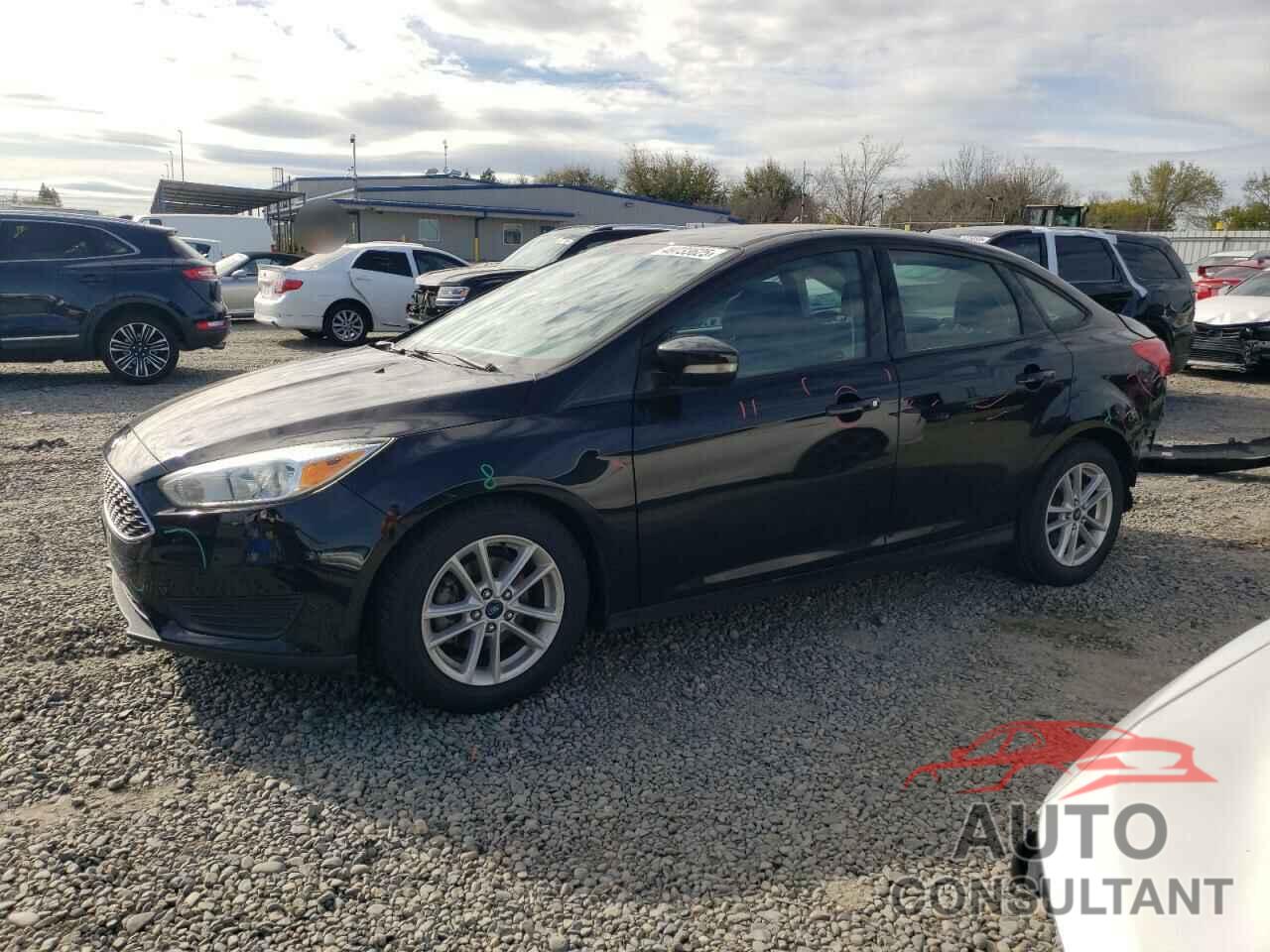 FORD FOCUS 2017 - 1FADP3FE5HL237553