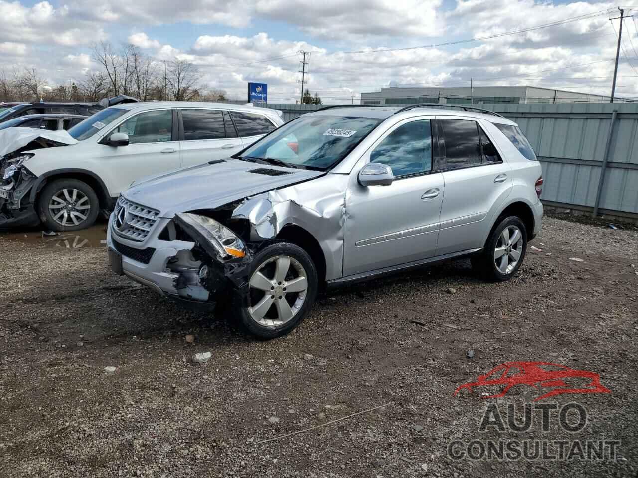 MERCEDES-BENZ M-CLASS 2009 - 4JGBB86E99A480725