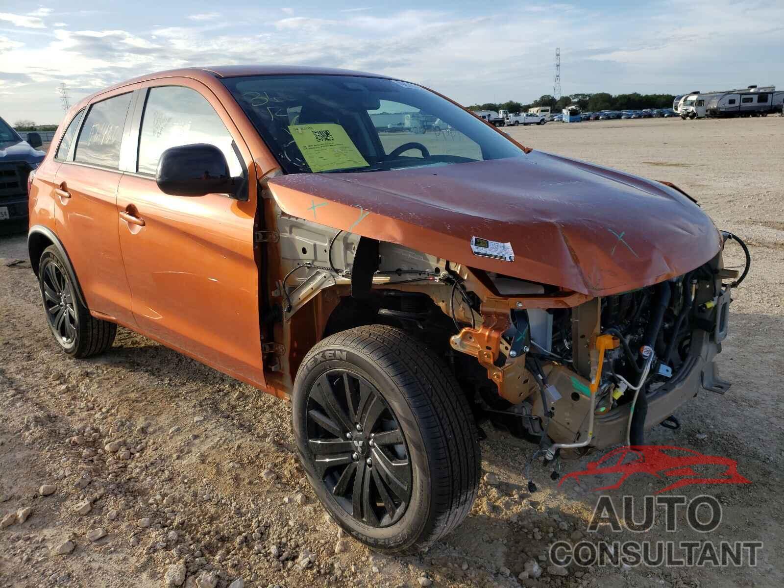 MITSUBISHI OUTLANDER 2021 - JA4APUAU7MU021400