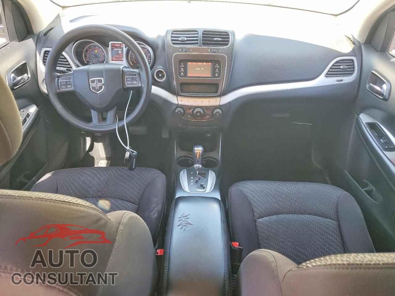 DODGE JOURNEY 2014 - 3C4PDCBB7ET121881