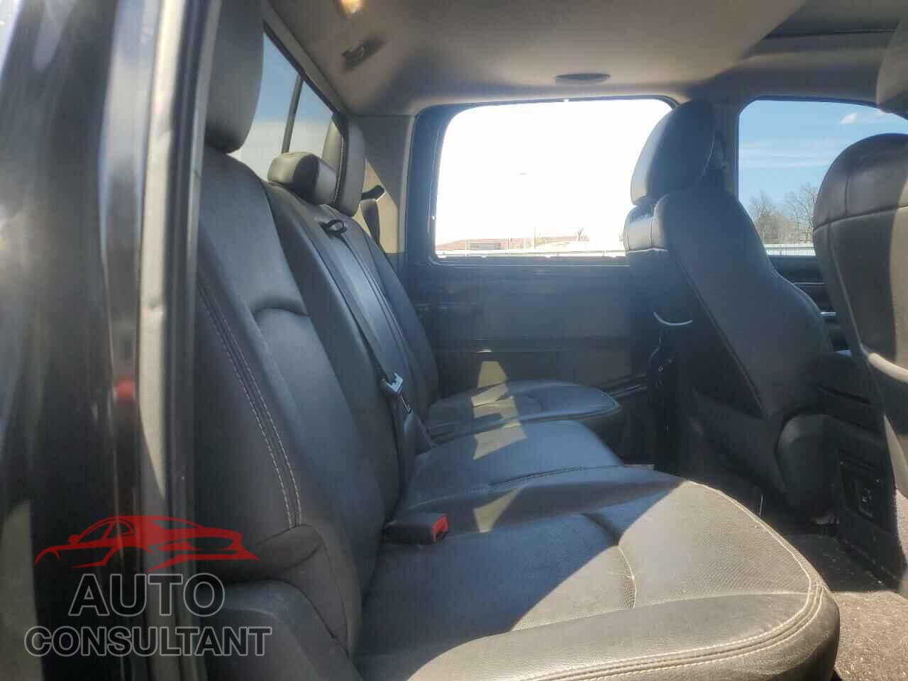 DODGE RAM 1500 2012 - 1C6RD7NT0CS114894