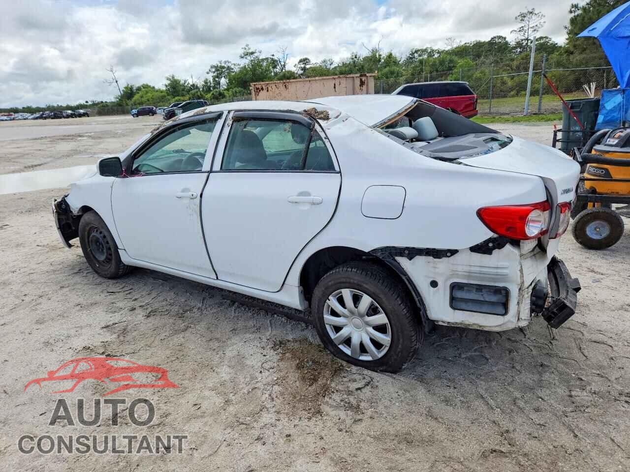 TOYOTA COROLLA 2013 - 2T1BU4EEXDC106864