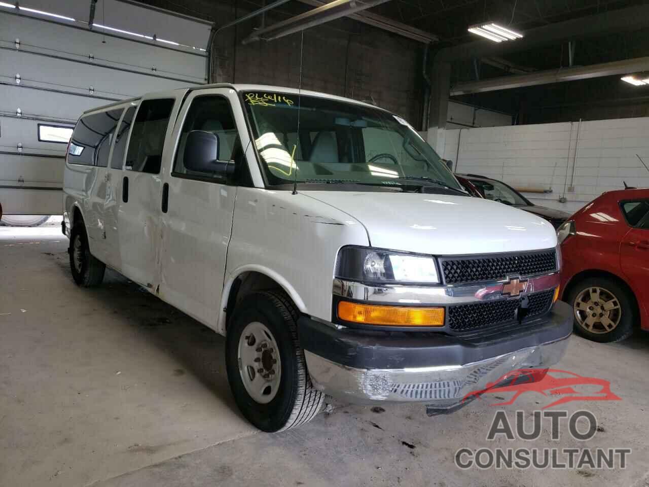 CHEVROLET EXPRESS 2016 - 1GAZGPFG0G1269144