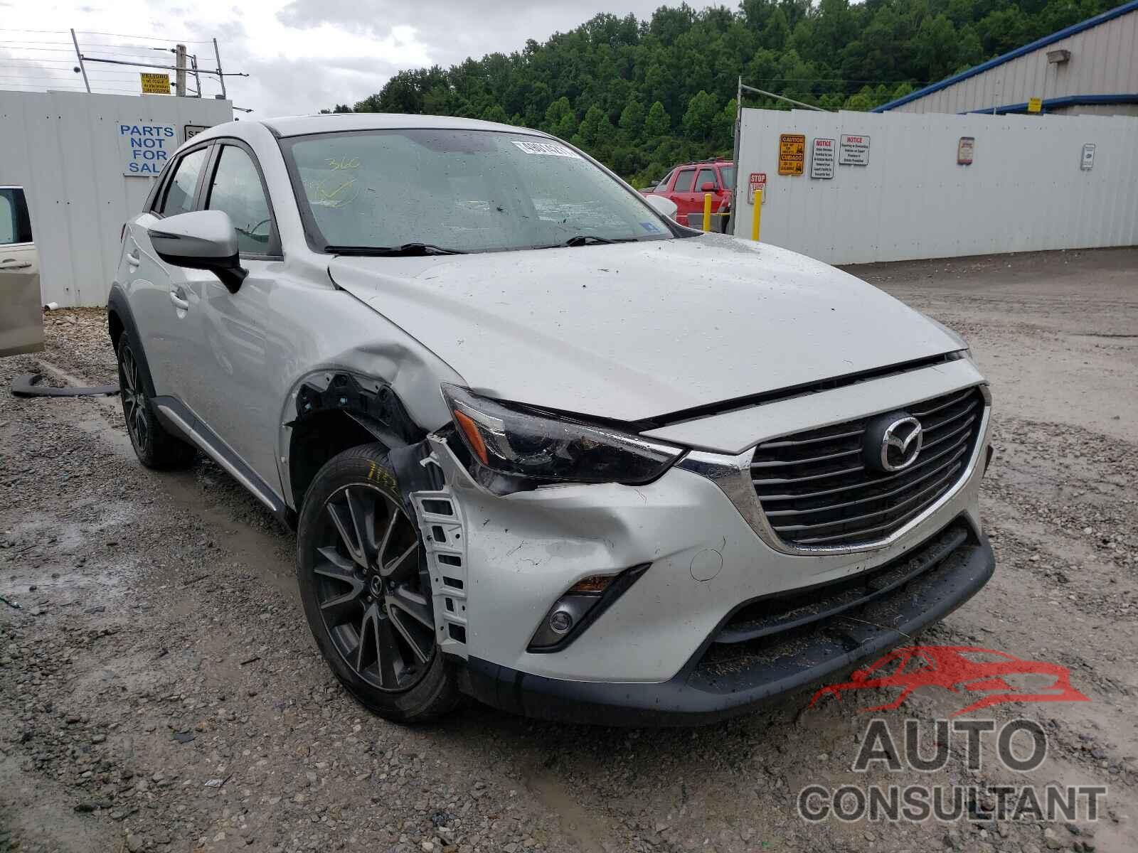 MAZDA CX-3 2017 - JM1DKFD7XH0155513