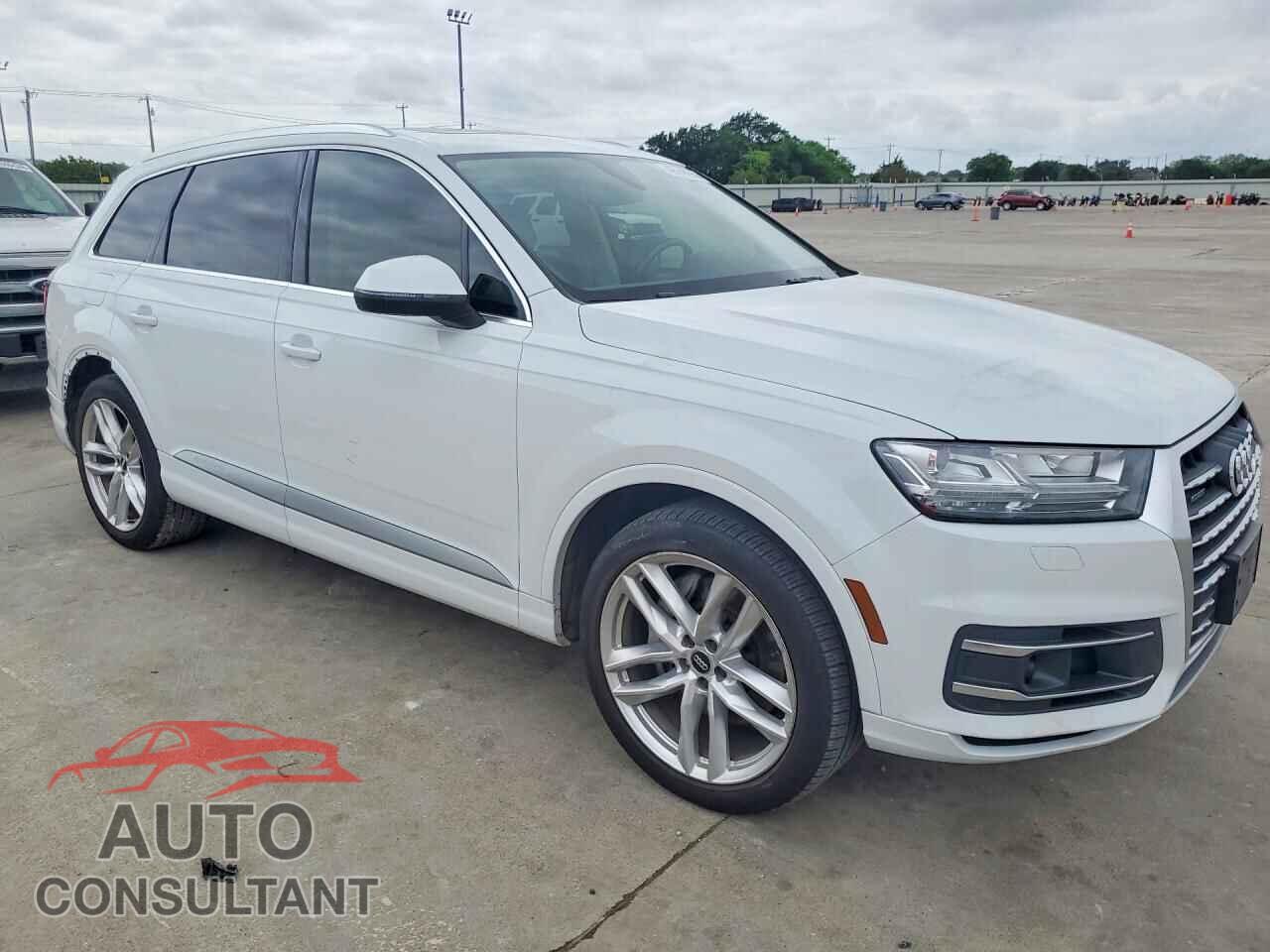 AUDI Q7 2018 - WA1VAAF77JD054879