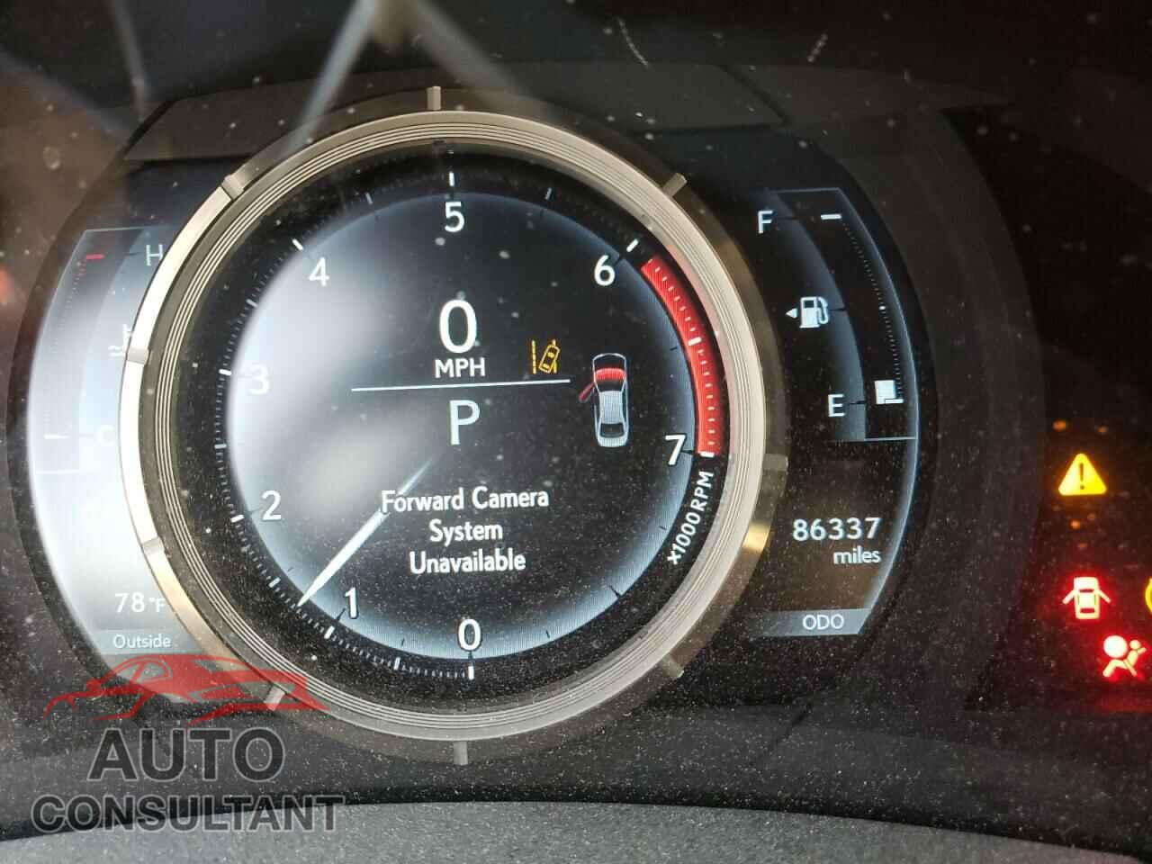 LEXUS IS 2017 - JTHBA1D23H5046278