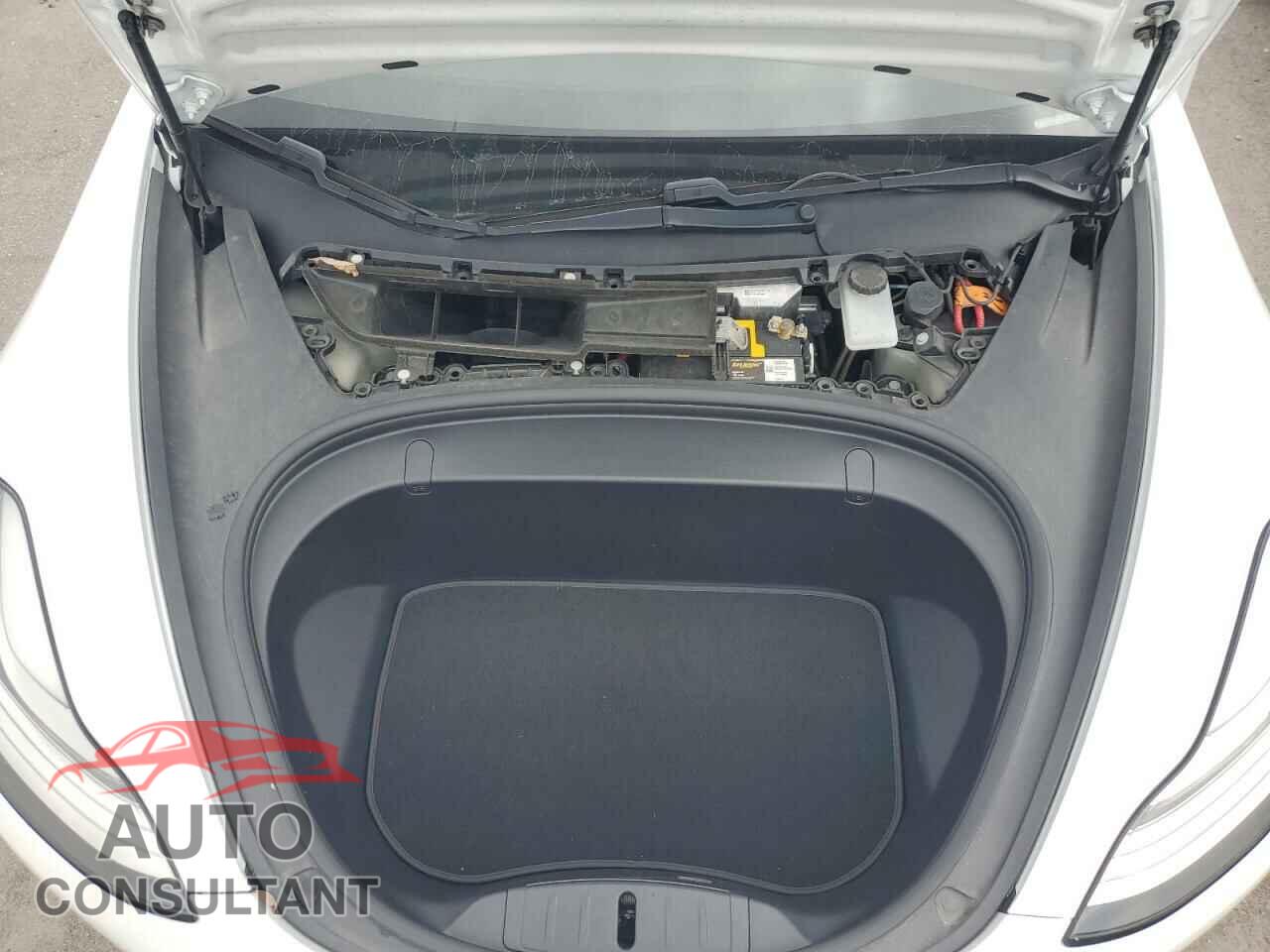 TESLA MODEL 3 2018 - 5YJ3E1EB9JF131204
