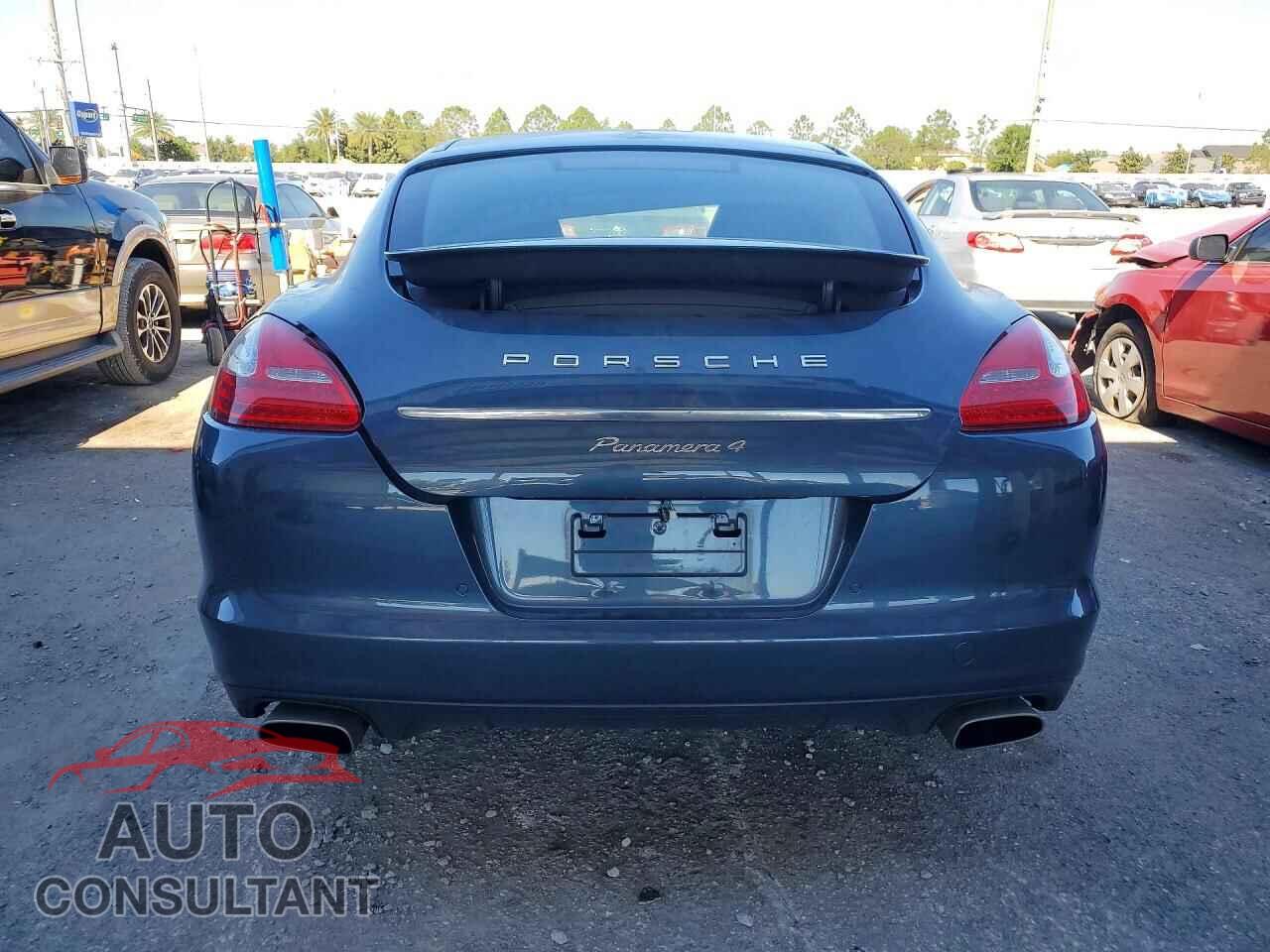 PORSCHE PANAMERA 2012 - WP0AA2A79CL072133