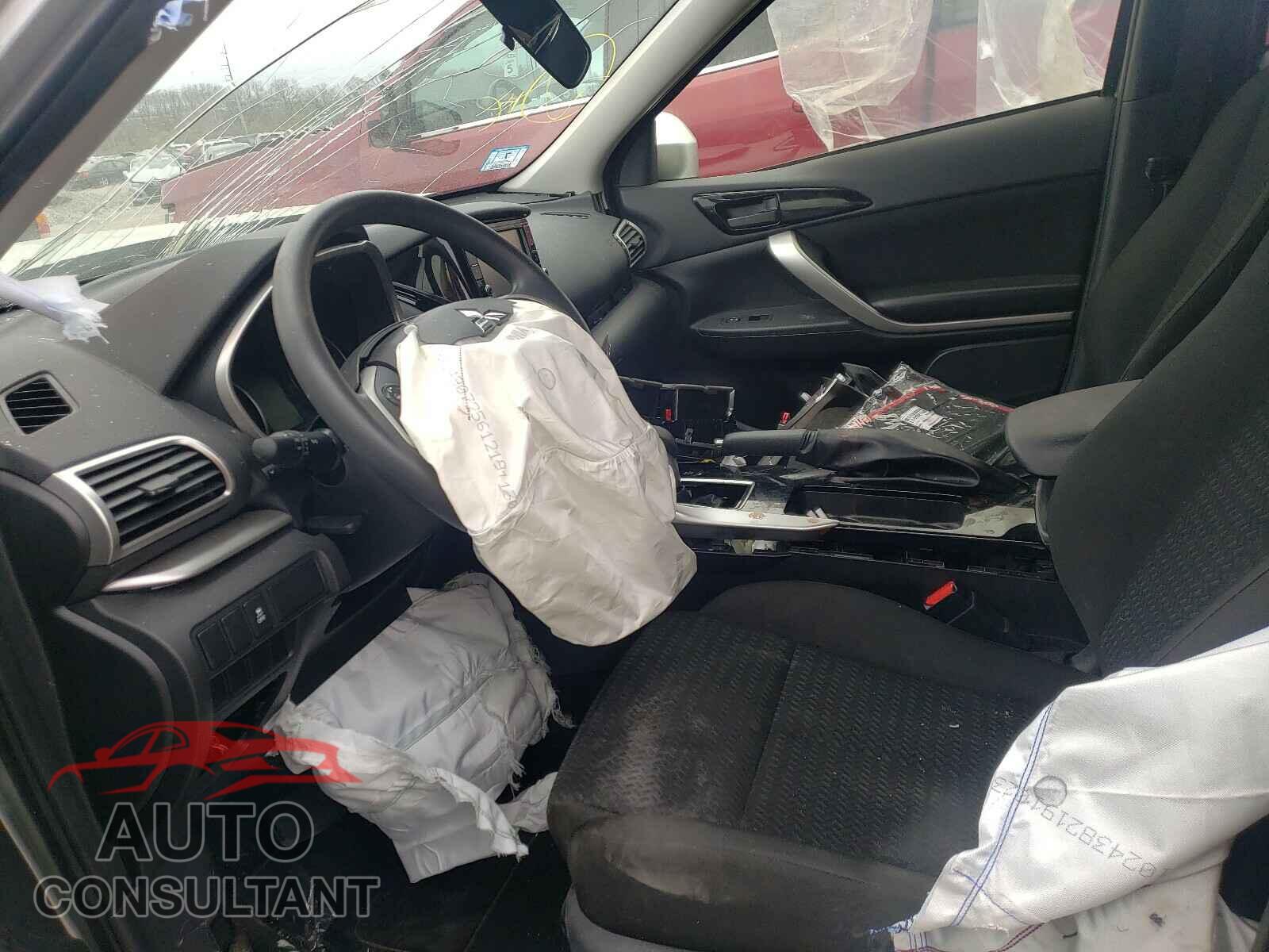 MITSUBISHI ECLIPSE 2020 - JA4AT3AA5LZ039021