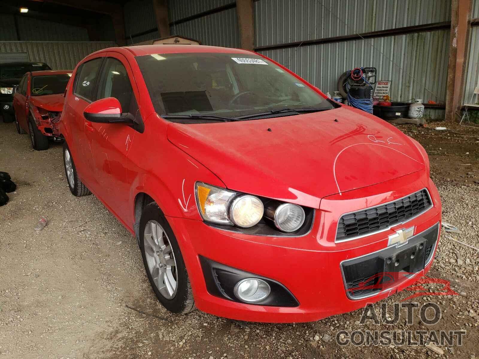 CHEVROLET SONIC 2016 - 1G1JC6SH6G4123251
