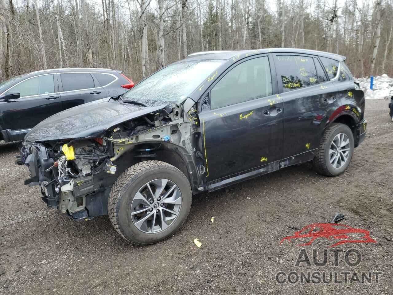 TOYOTA RAV4 2018 - JTMRJREV5JD242709